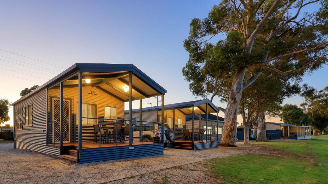 Lake Boga Caravan Park Luaran gambar