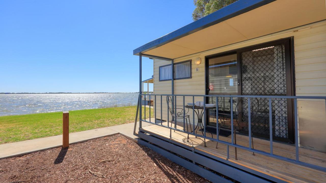 Lake Boga Caravan Park Luaran gambar