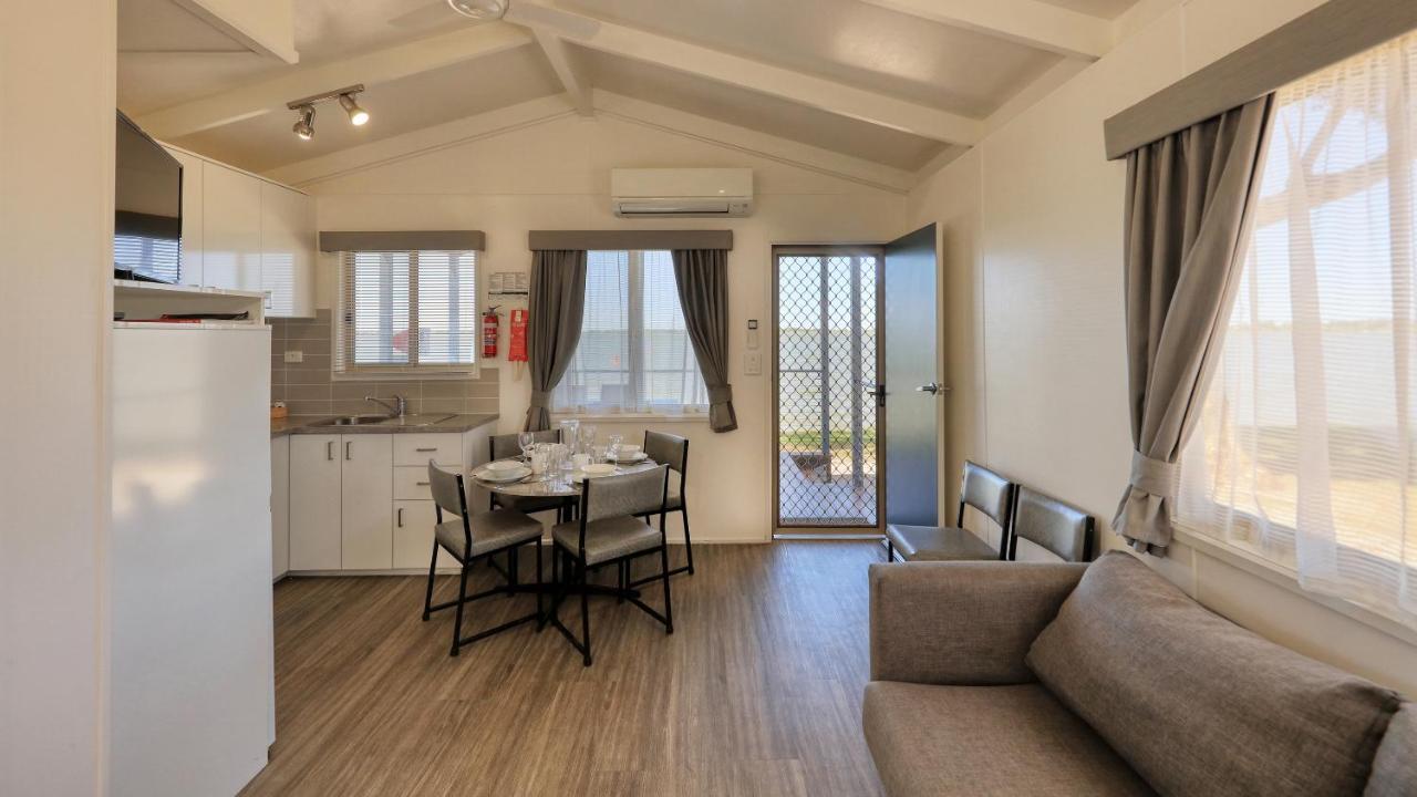 Lake Boga Caravan Park Luaran gambar
