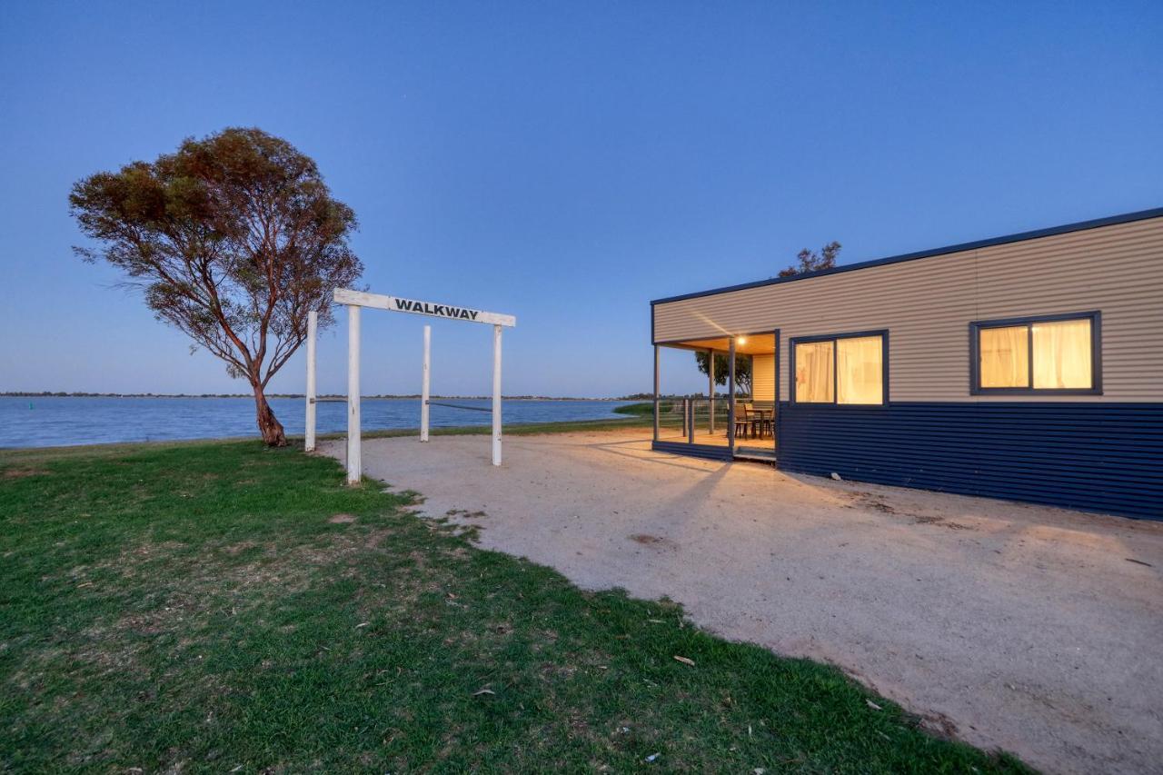 Lake Boga Caravan Park Luaran gambar