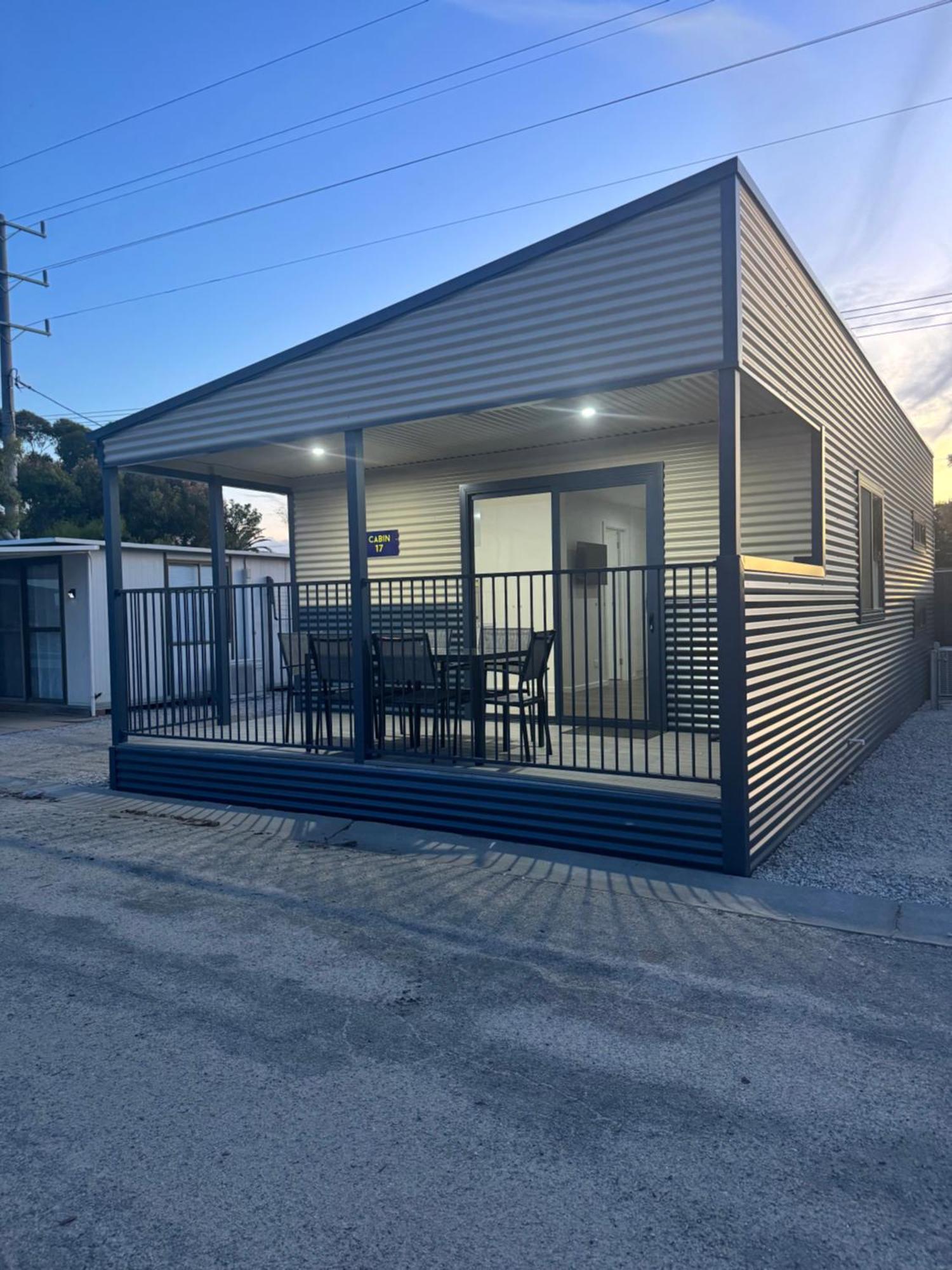 Lake Boga Caravan Park Luaran gambar